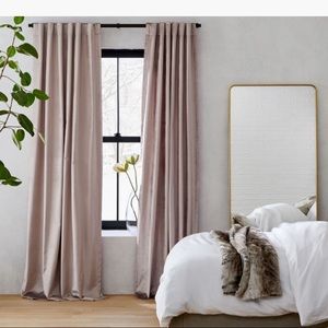 Velvet curtains 84” length, blush color,?very good quality, plush, chic velvet.